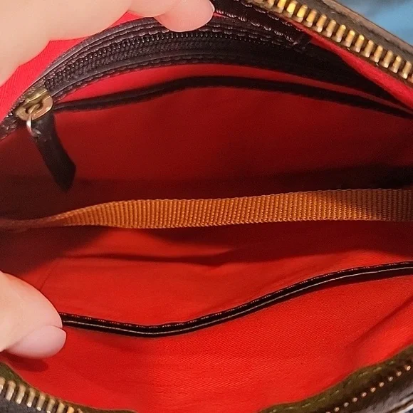 Dooney & Bourke Black Genuine Leather Crossbody Tassle Bag‎ - Picture 8 of 12